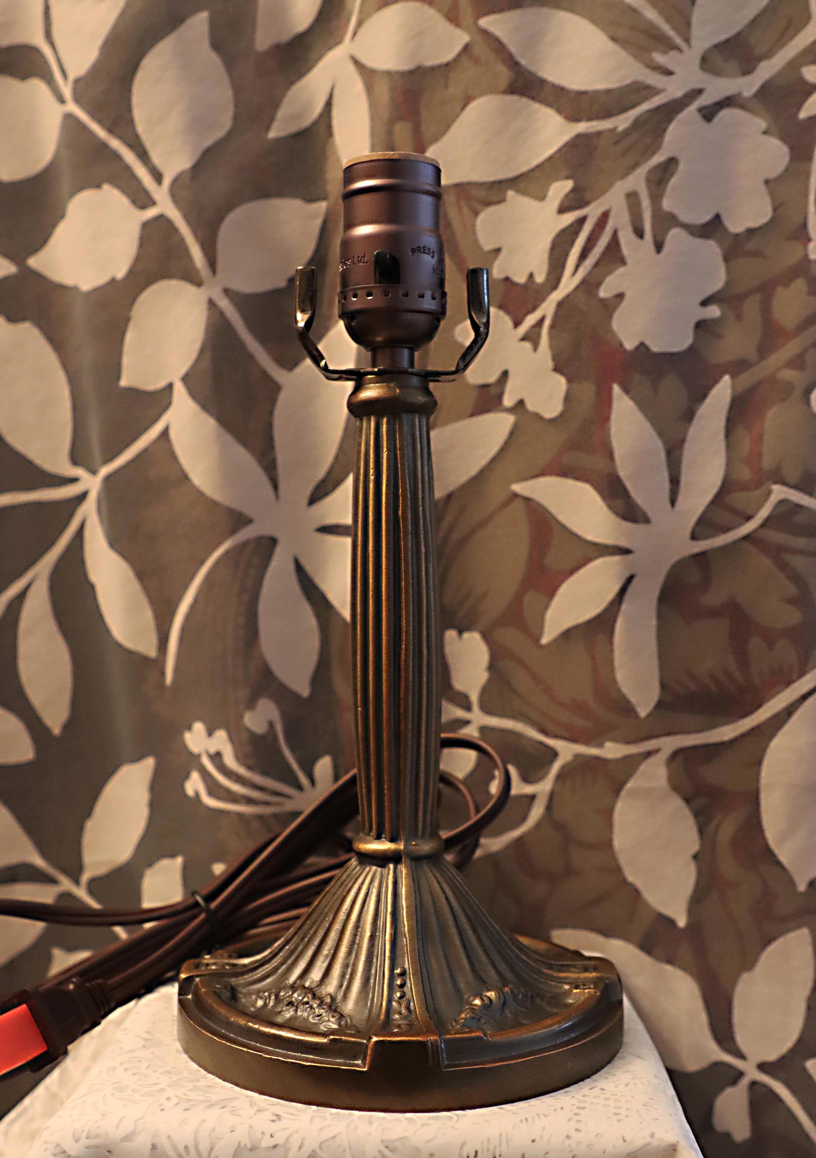 ランプベース ブロンズ調 アールヌーボー｜ステンドグラス