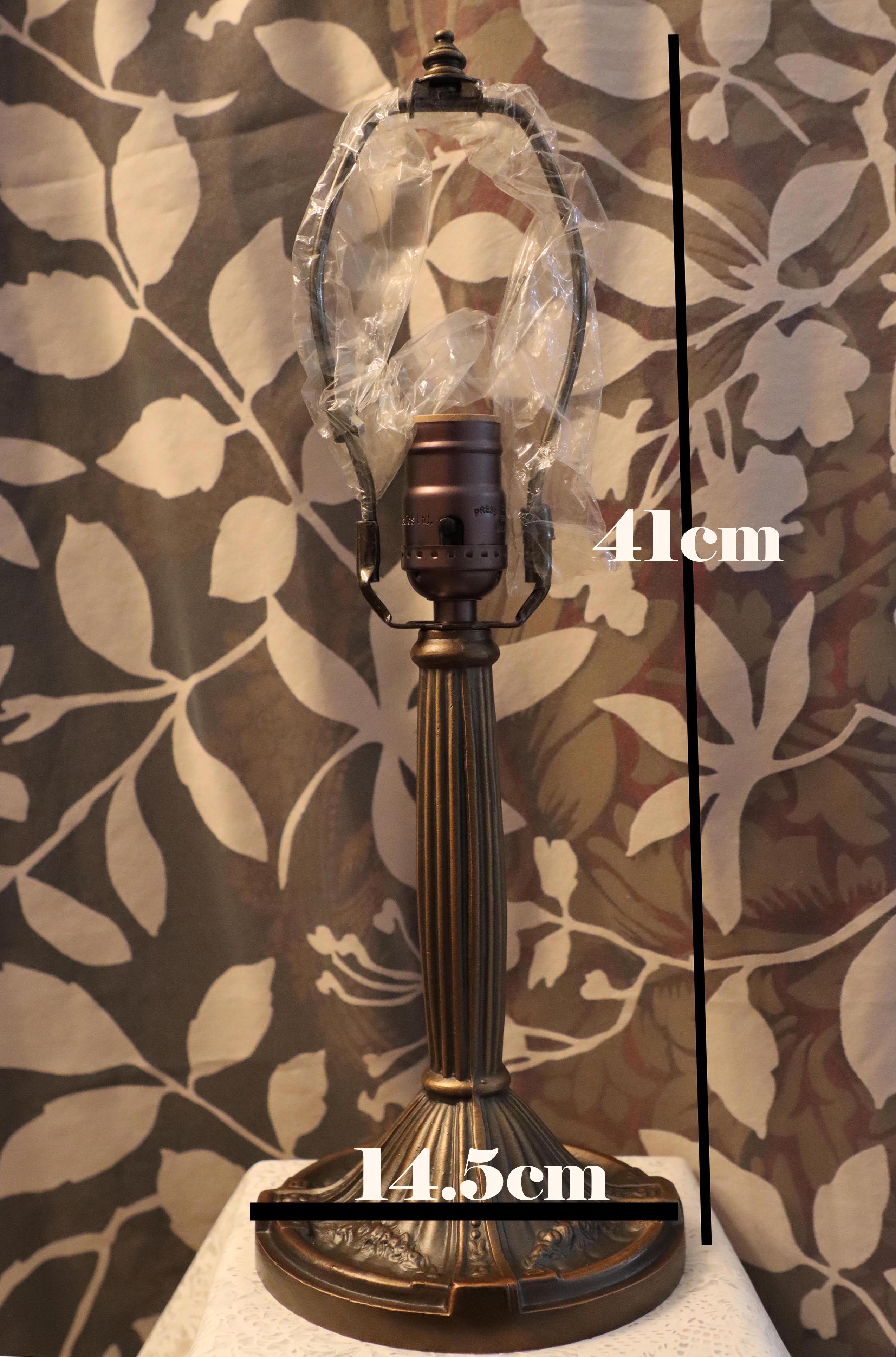 ランプベース ブロンズ調 アールヌーボー｜ステンドグラス