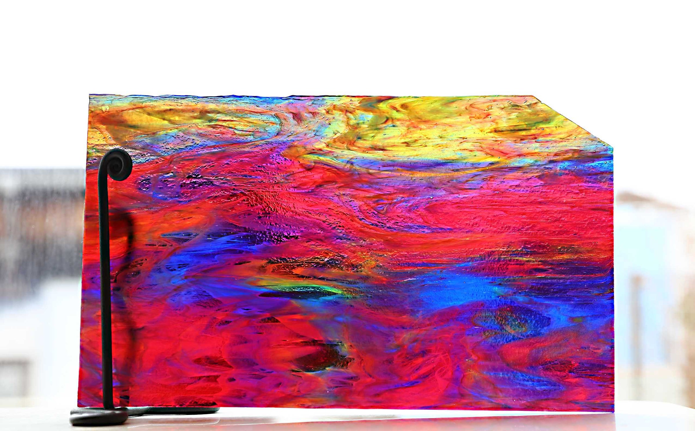 ブルズアイアートガラス｜マルチカラースワールシート W45×H27cm