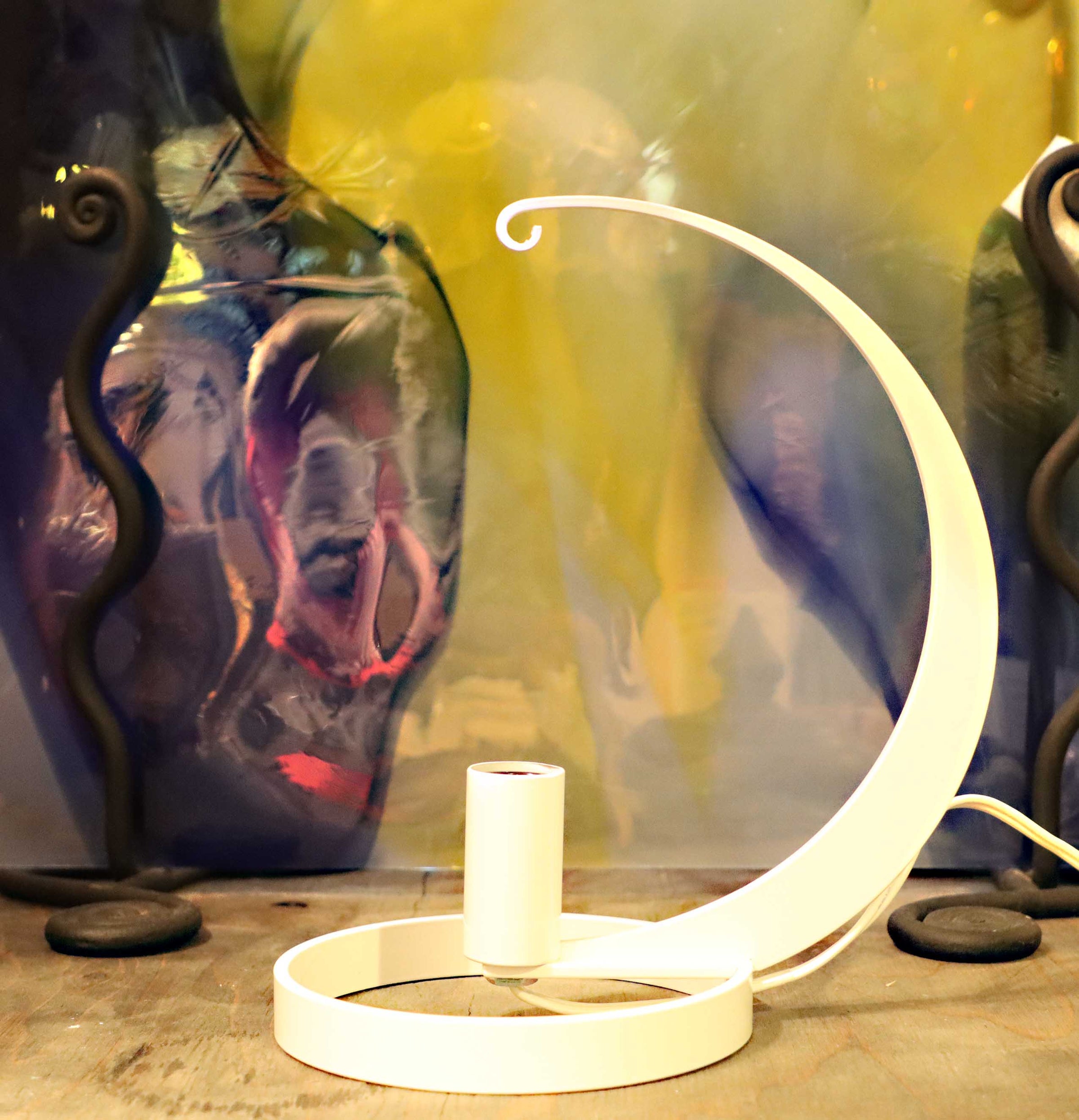 ランプベース ブロンズ調 アールヌーボー｜ステンドグラス